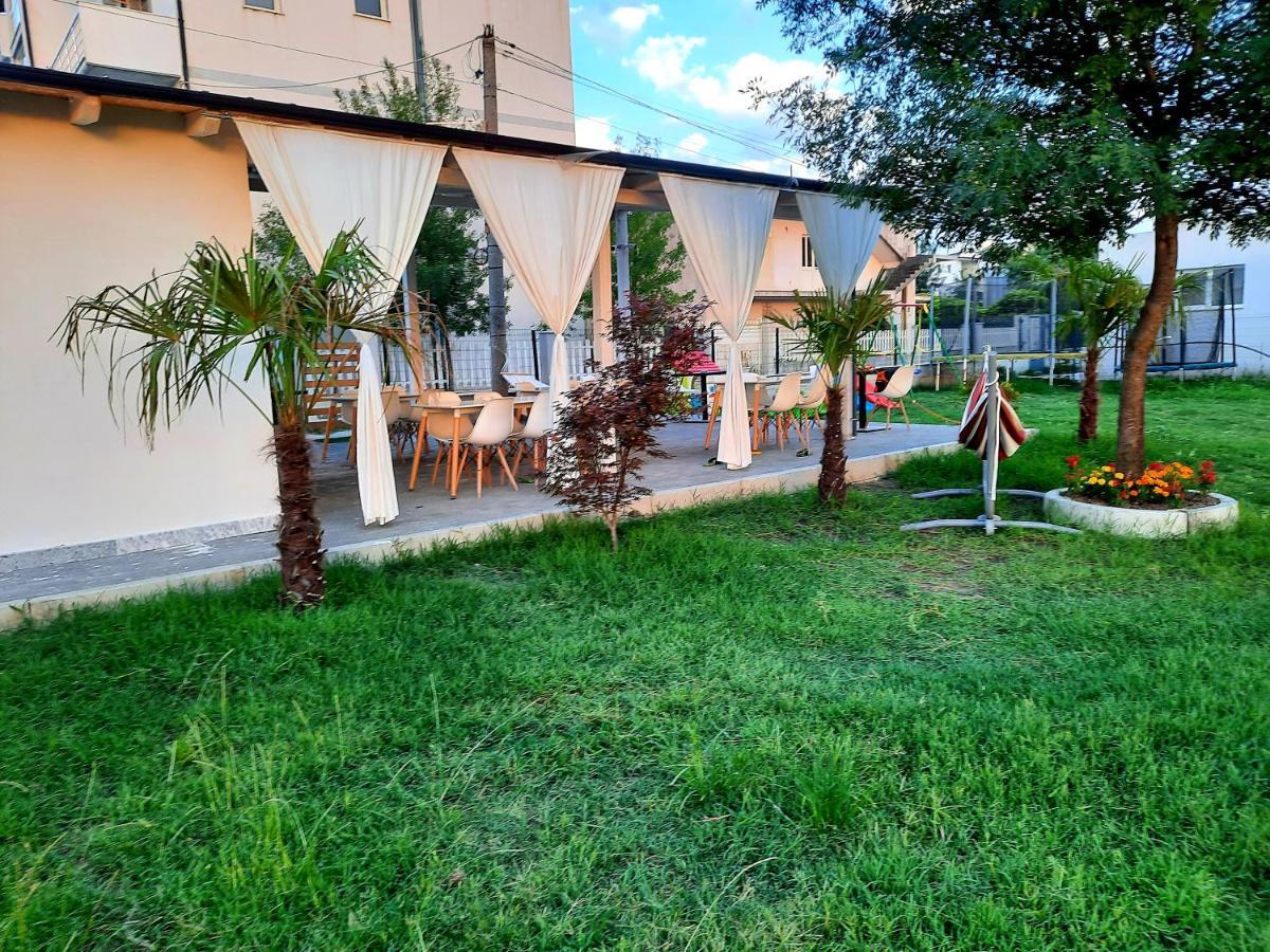 Apartments Alavana Velipoje Luaran gambar