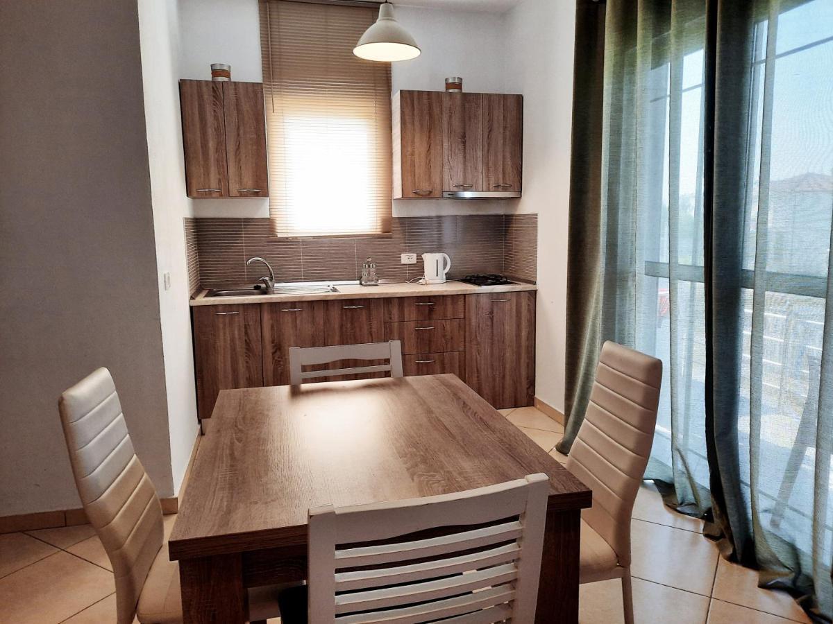 Apartments Alavana Velipoje Luaran gambar